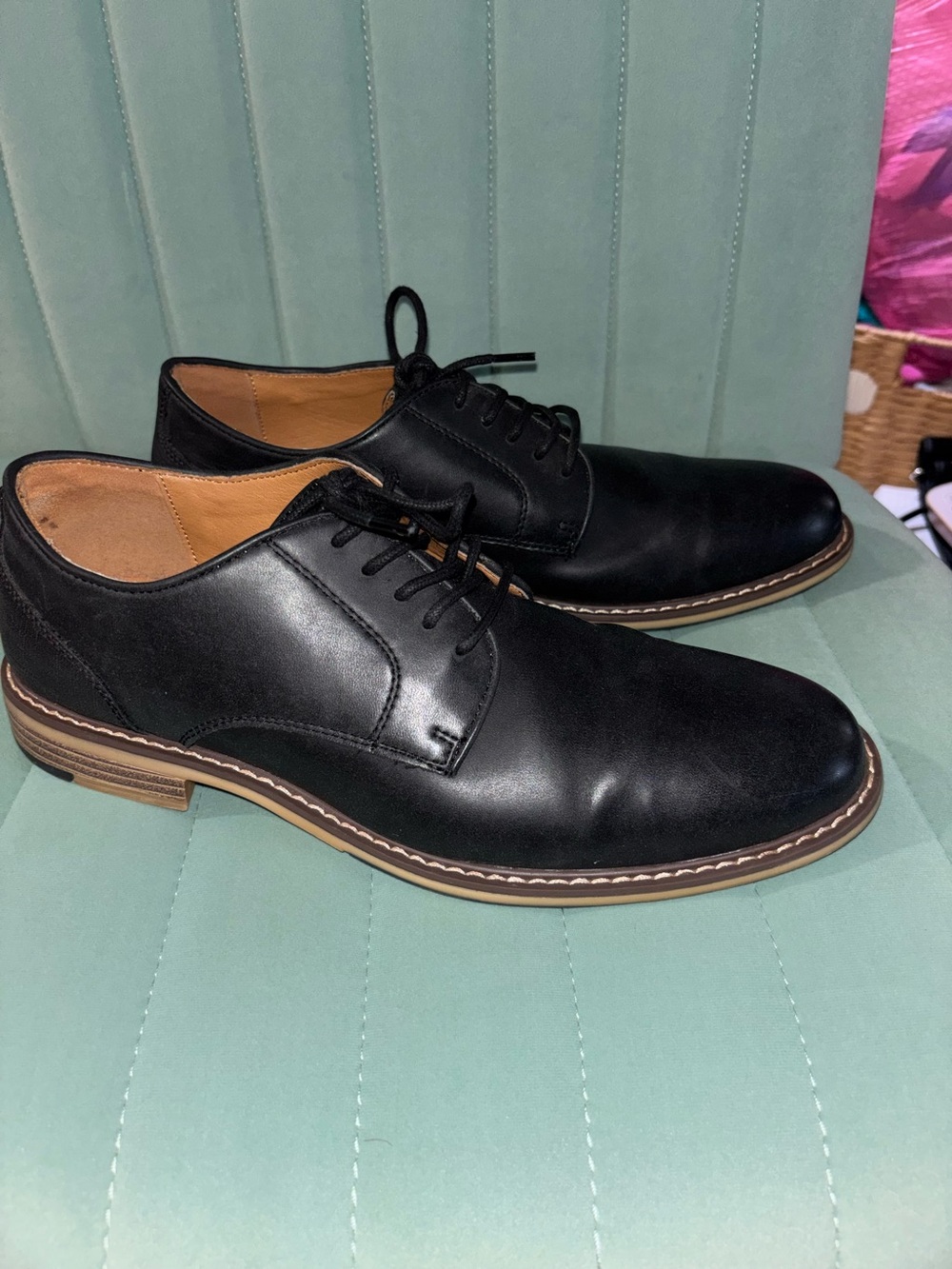 Men’s J Ferrar dress shoes size 9.5 medium..black